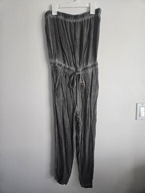 Mustard Seed Strapless Gray Elastic Waist Jumpsuit